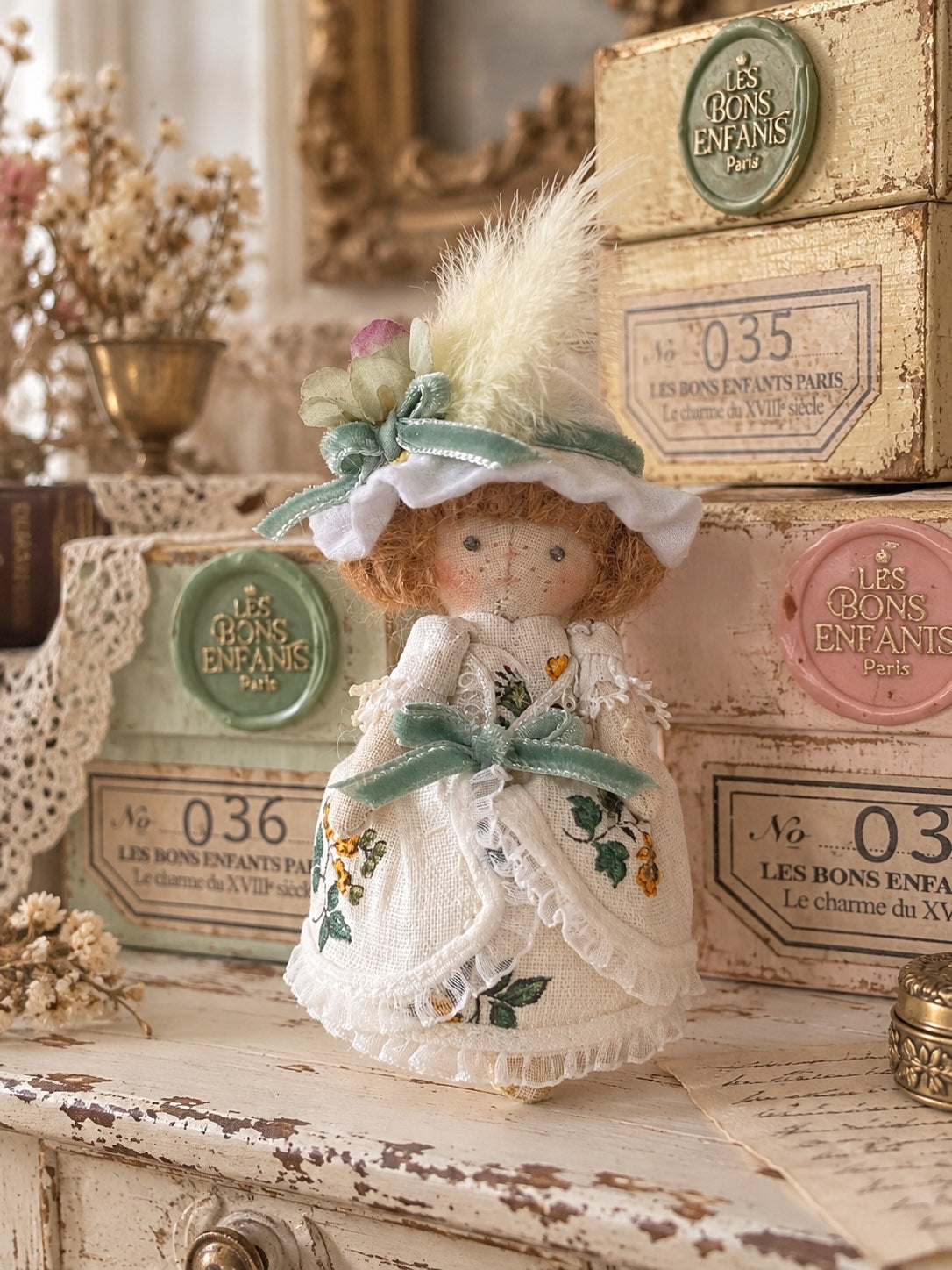 Poupée charme XVIIIe siècle – Pièce unique