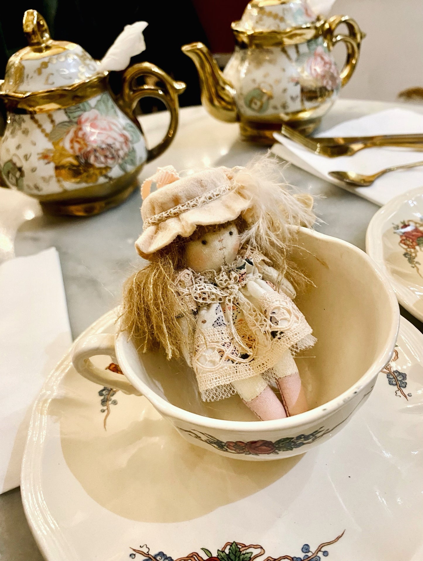 Charm Box — Surprise Doll