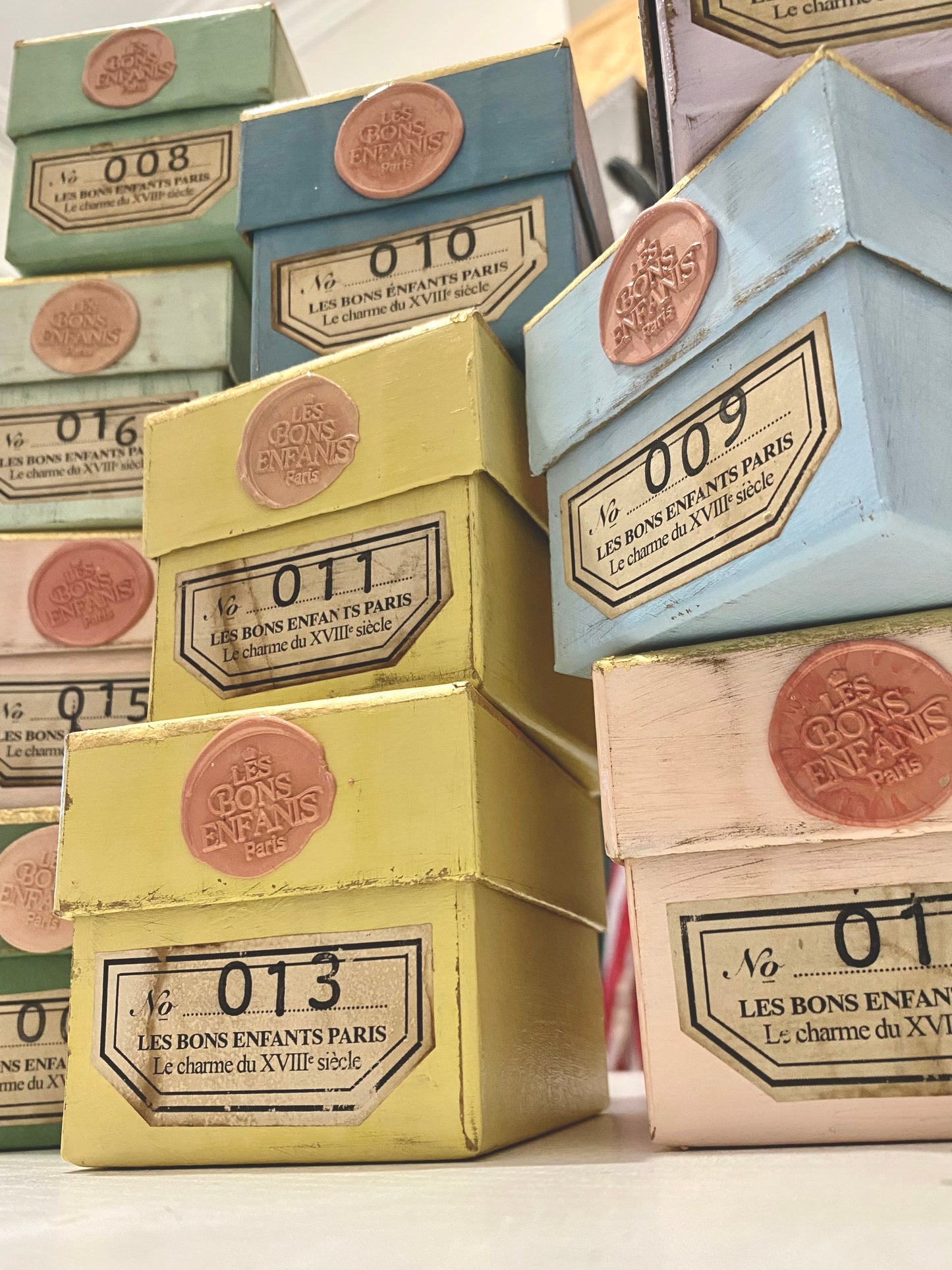 Charm Box — Surprise Doll